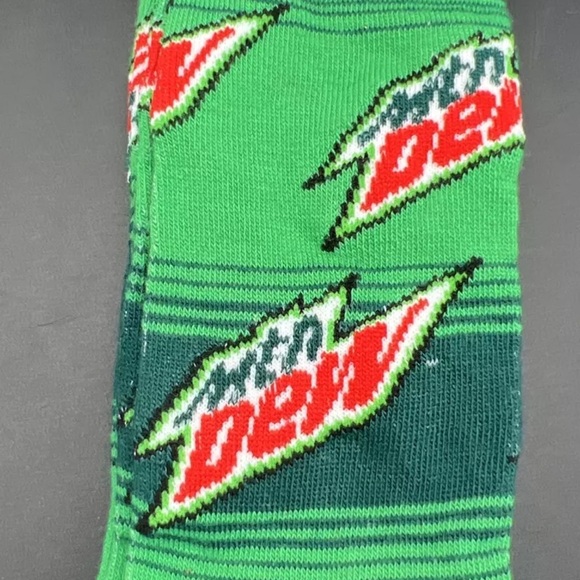 Frosted Flakes ,Pops , Raisin Bran,Lays, Moonpie, Etc.. Assorted Crew Socks - Picture 6 of 11